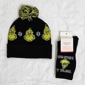 BUNDLE American Eagle Grinch Hat Beanie Knit Pom & Crew Socks 1 Pair Christmas